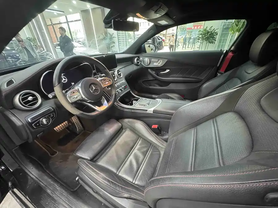 Mercedes-Benz C-Class
