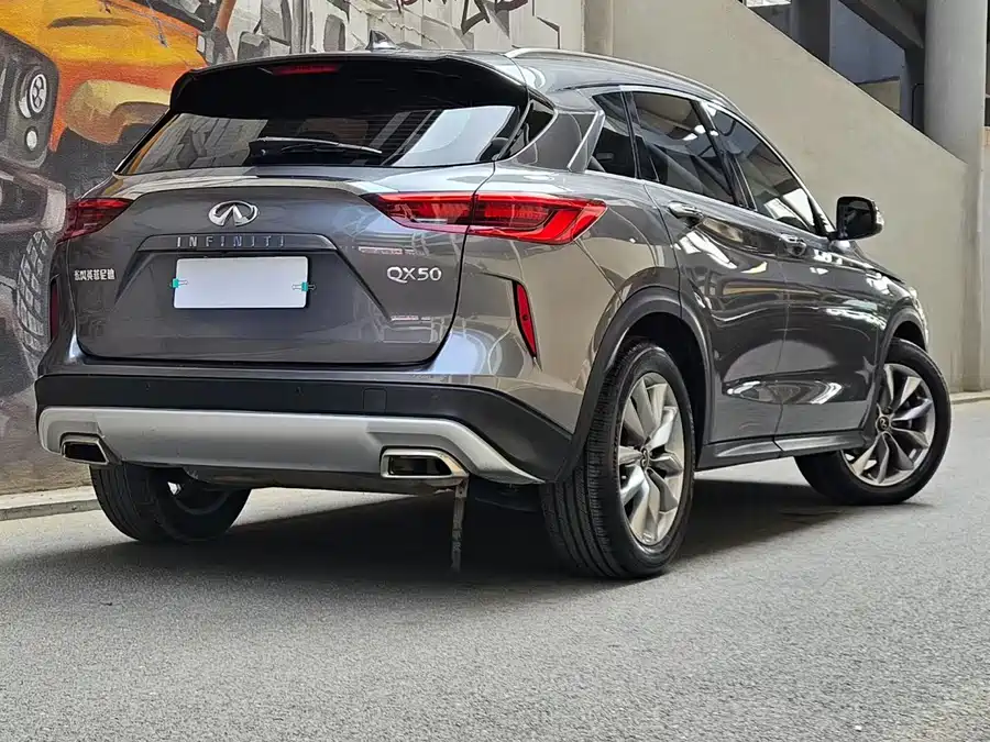 Infiniti QX50