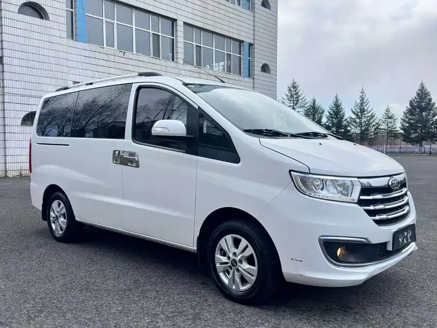 JAC Refine Ruifeng M3