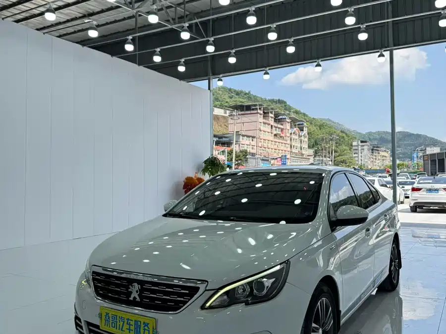 Peugeot 308