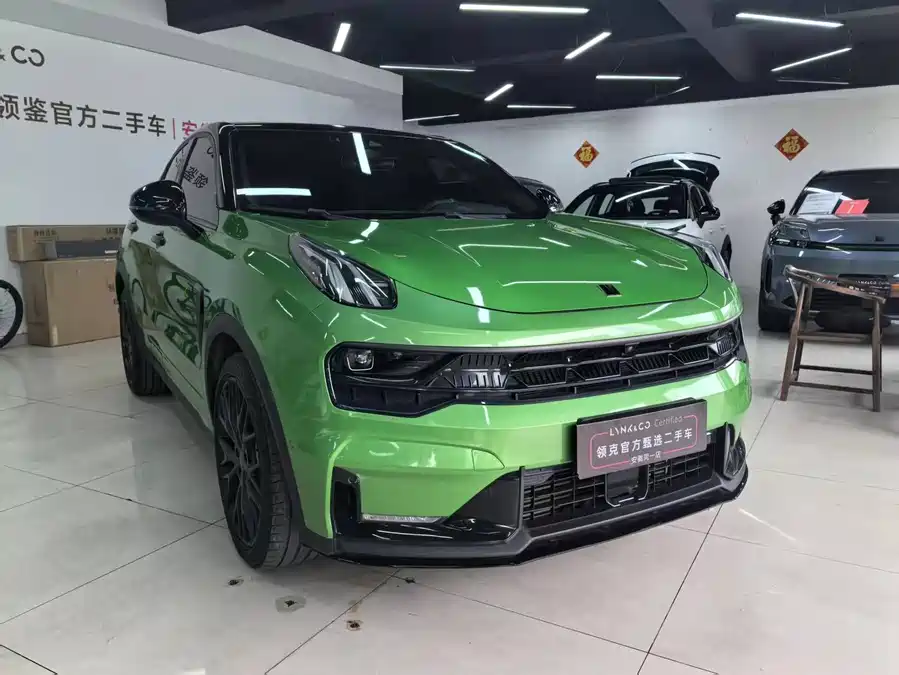 Lynk & Co 05