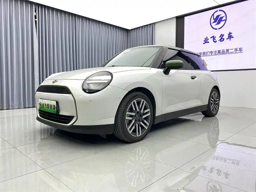 MINI electric  COOPER