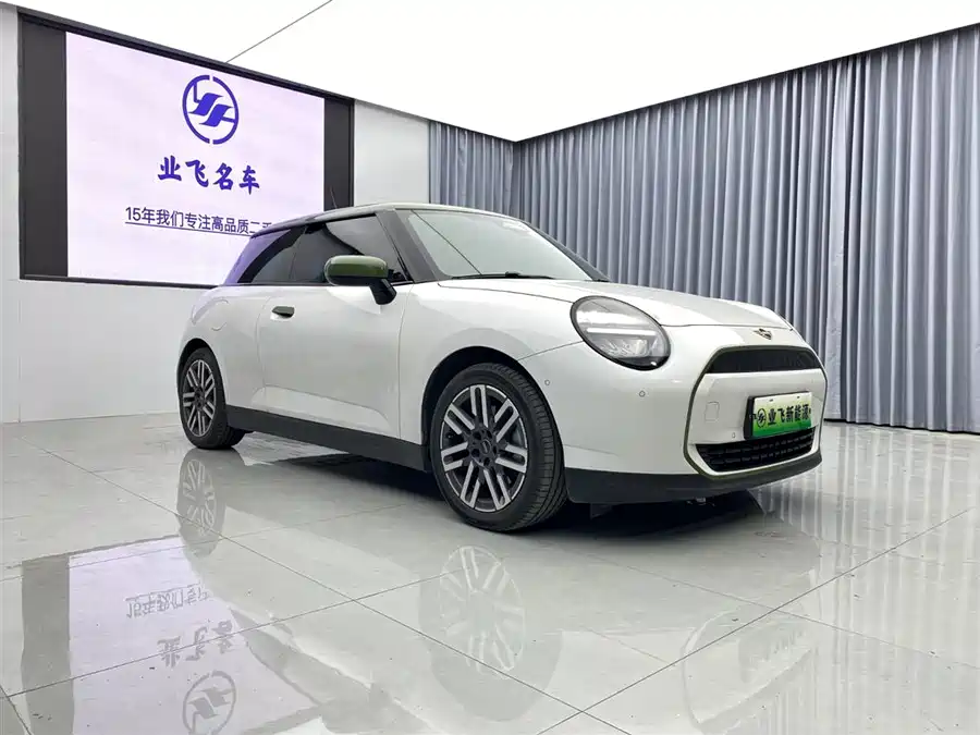 MINI electric  COOPER
