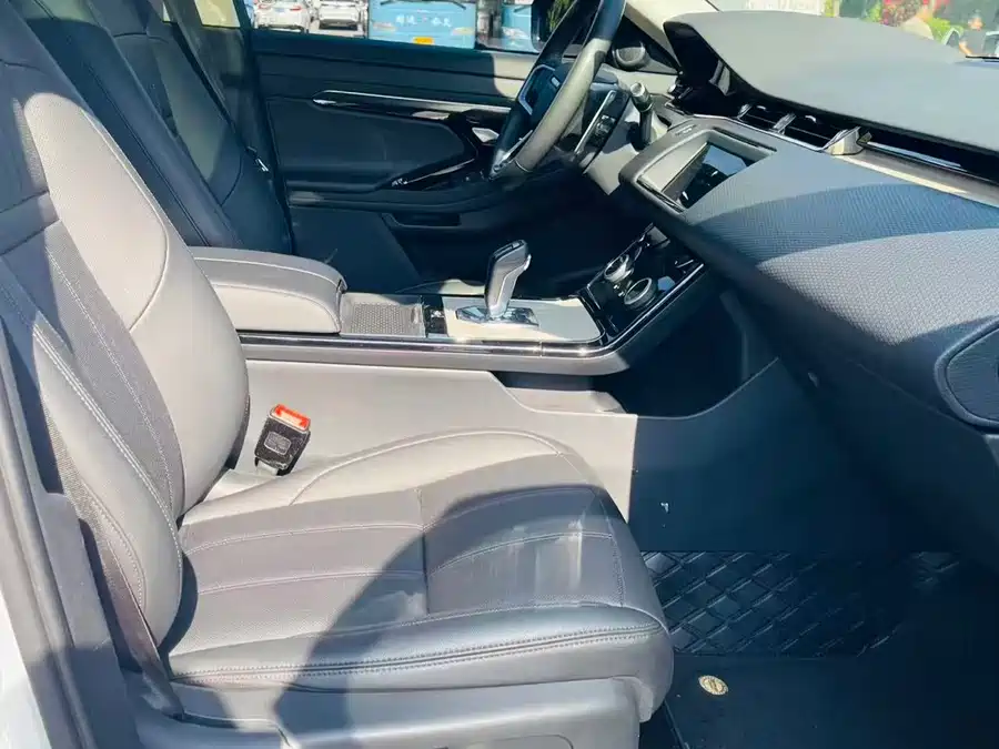 Land Rover Range Rover Aurora