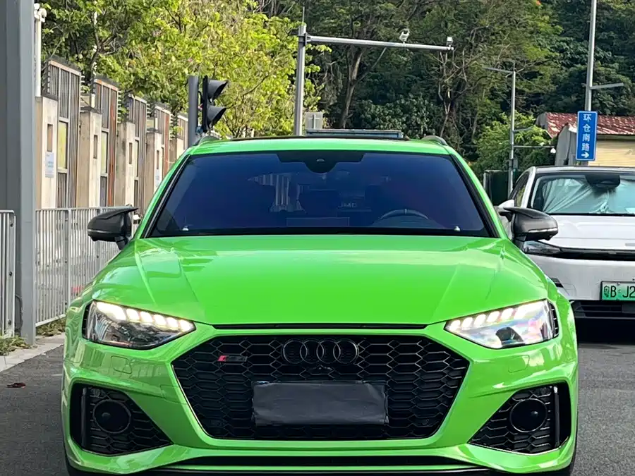 Audi RS 4