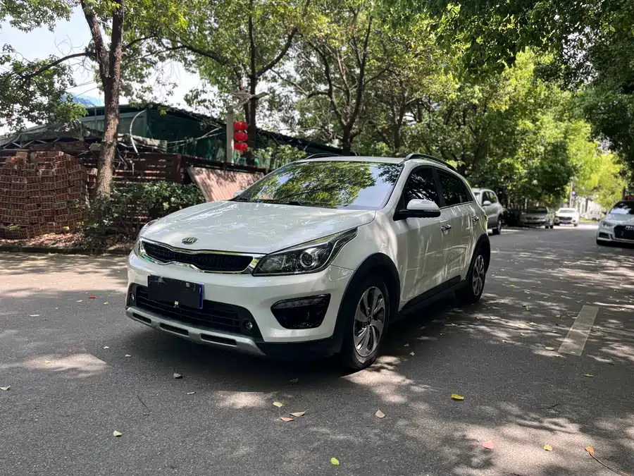 Kia KX CROSS