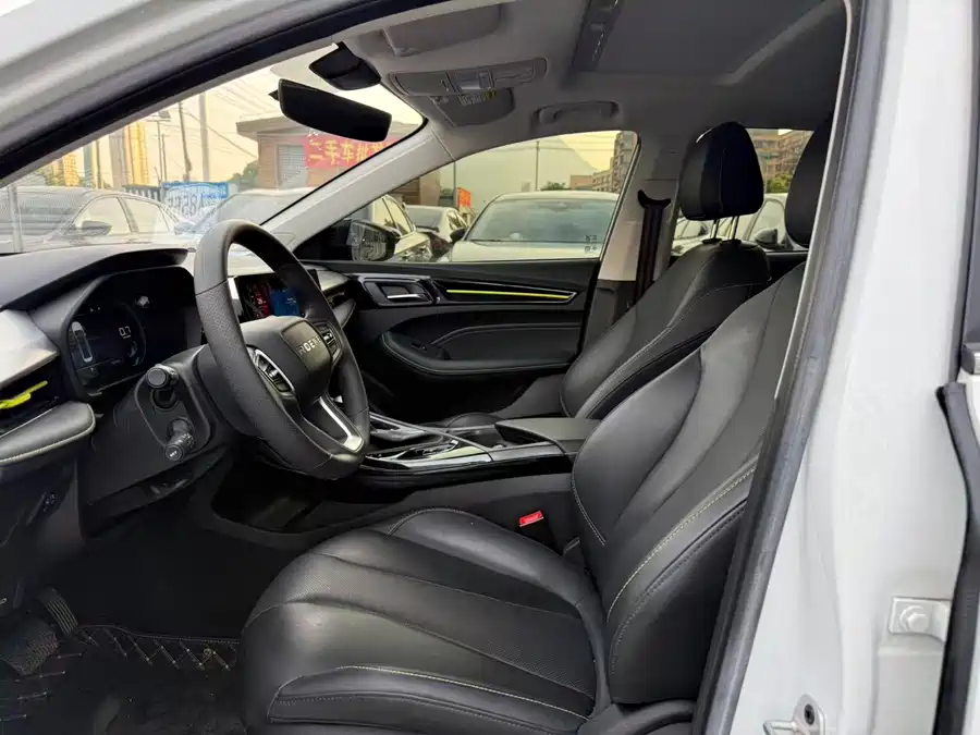 Roewe i5