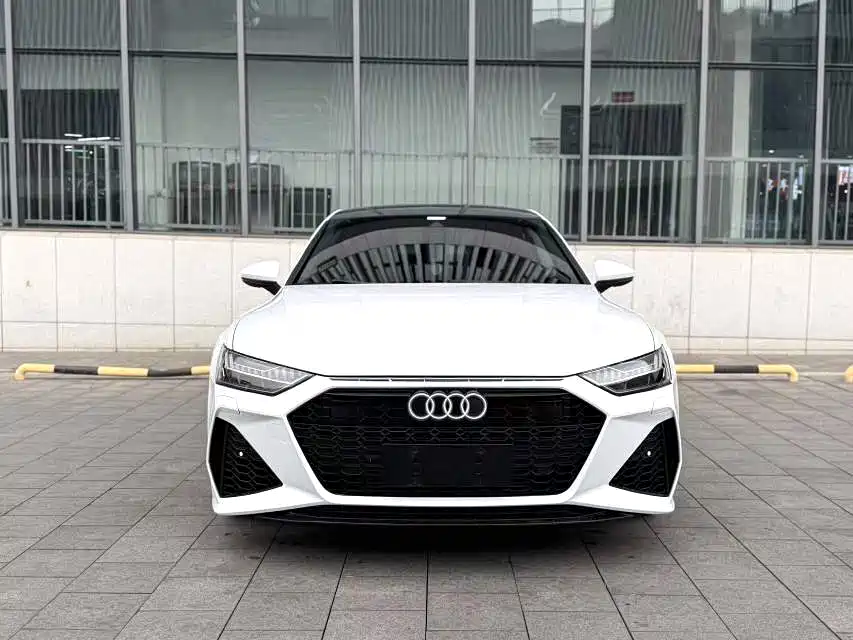 Audi A7L