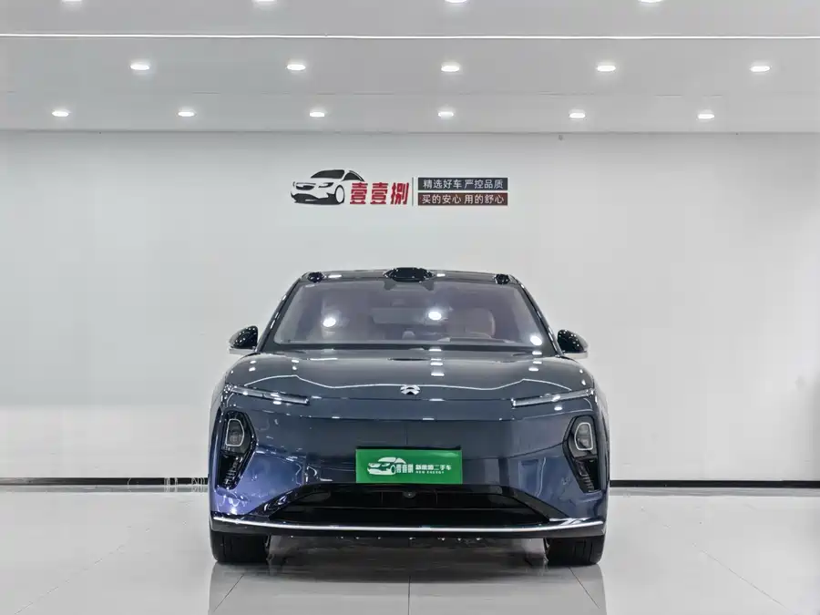 NIO ET9