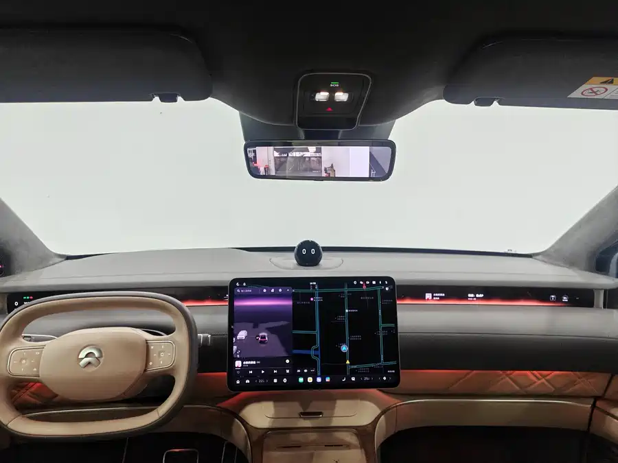 NIO ET9