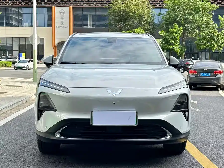 Wuling Starlight S