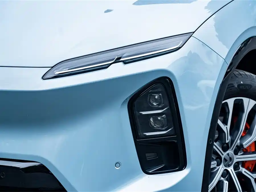 NIO EC6