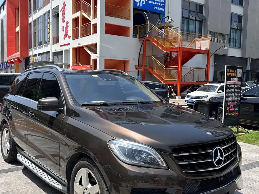 Mercedes Benz M-Class