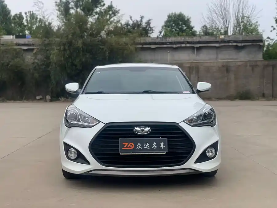 Hyundai Veloster