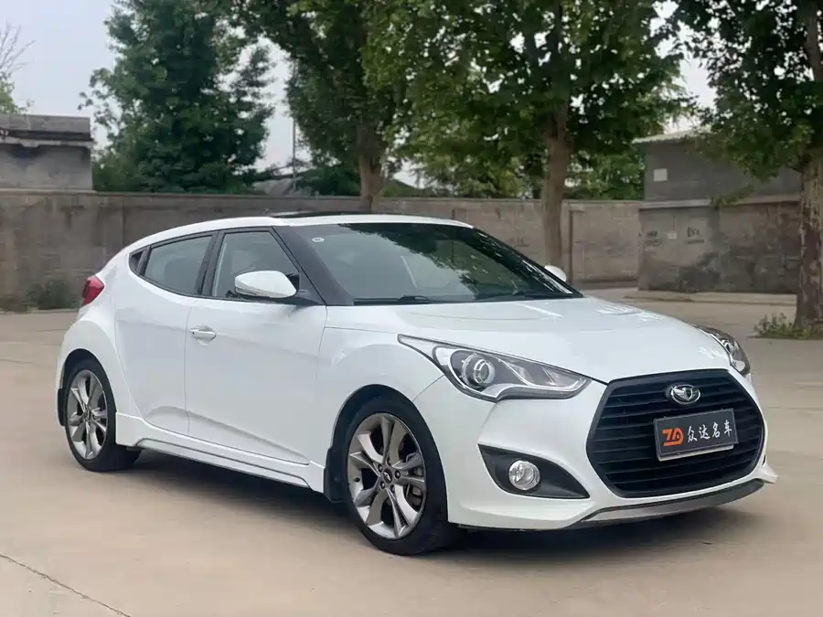 Hyundai Veloster