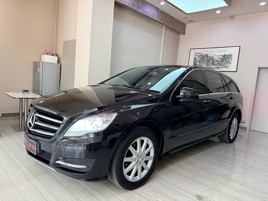 Mercedes Benz R-rated
