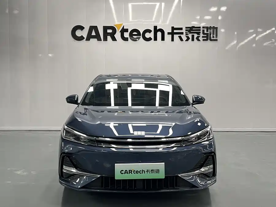 Geely Galaxy A7 EM