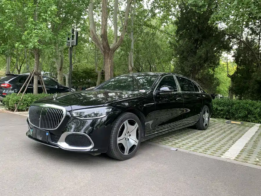 Mercedes Benz Maybach S-Class