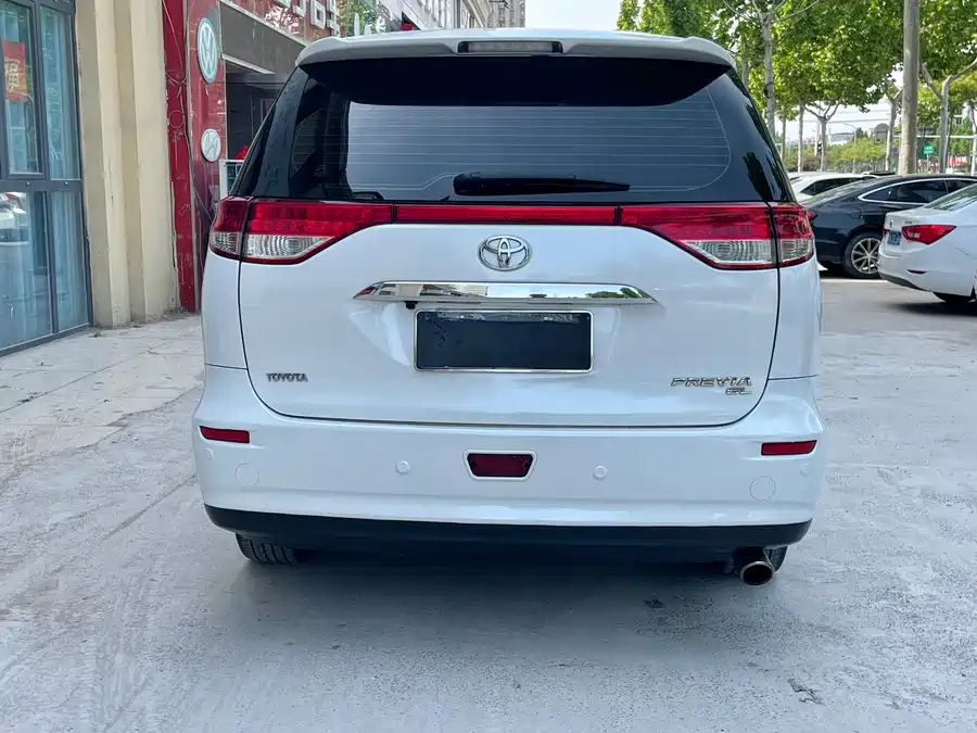 Toyota Previa