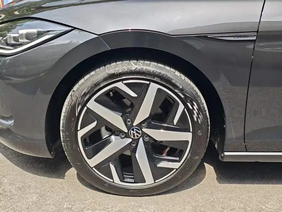 Volkswagen Lingdu