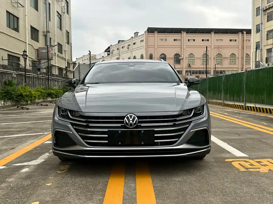 Volkswagen FAW- CC