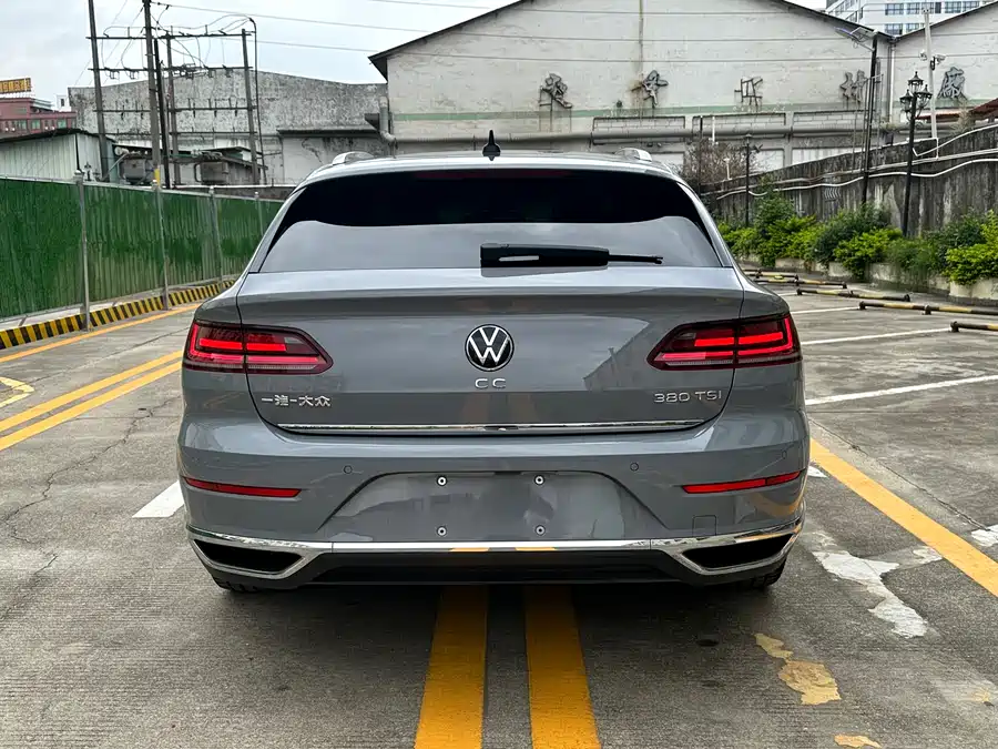Volkswagen FAW- CC