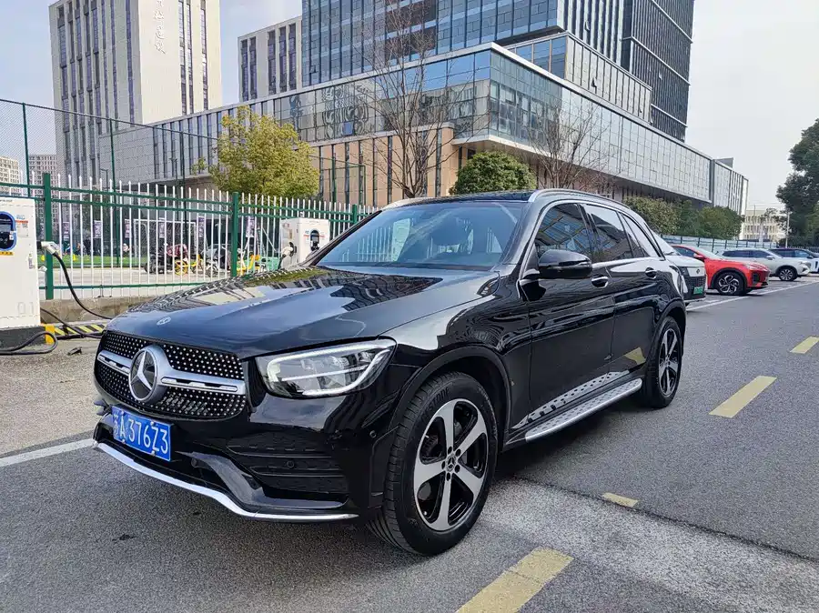 Mercedes Benz GLC