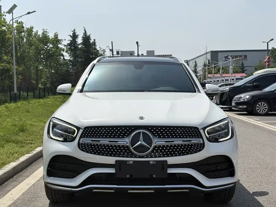 Mercedes Benz GLC