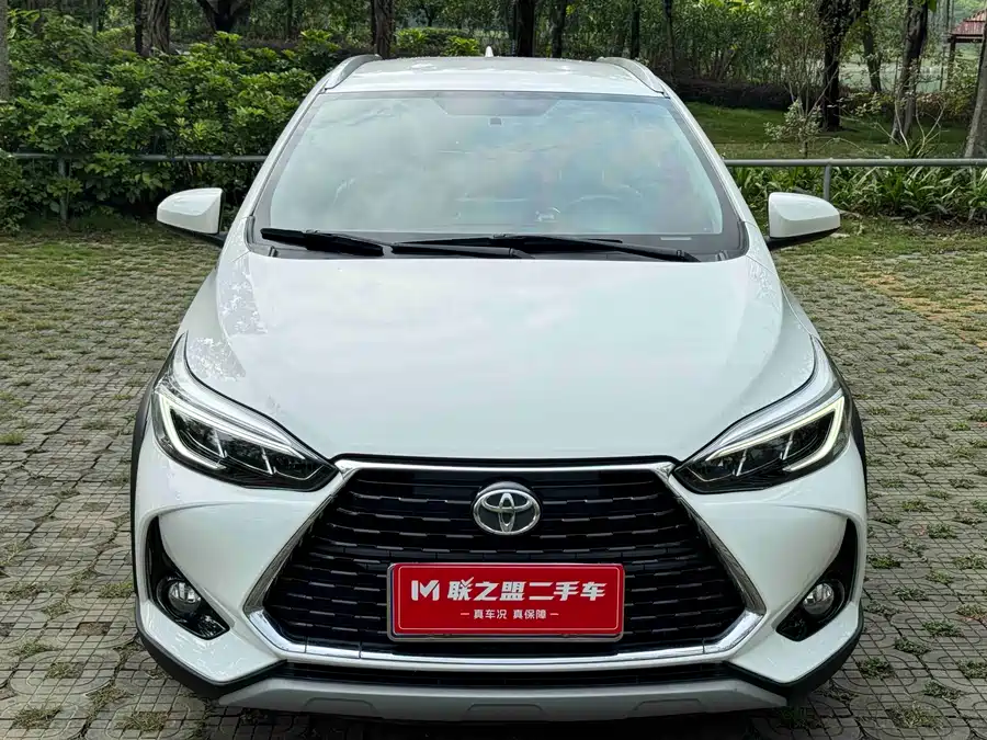 Toyota YARiS L