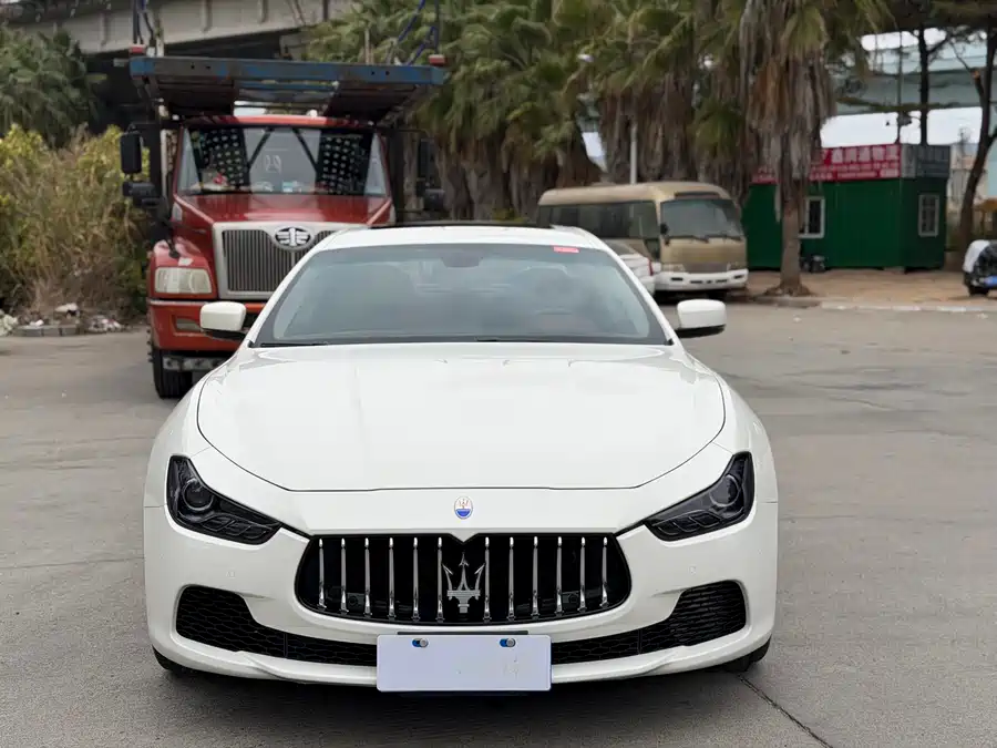 Maserati Ghibli