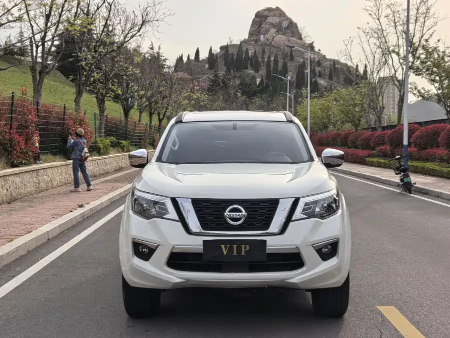 Nissan Terra
