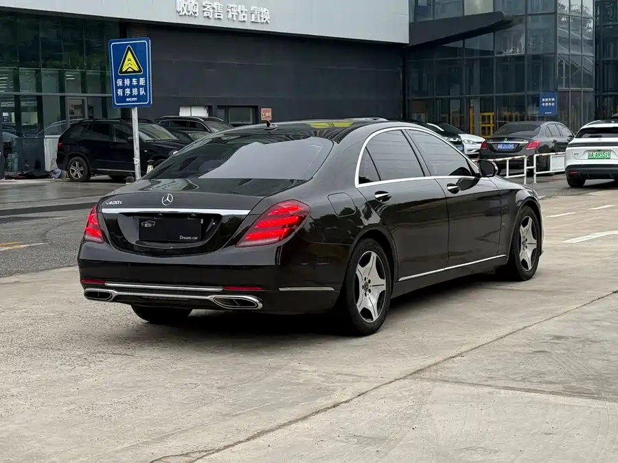 Mercedes Benz S class