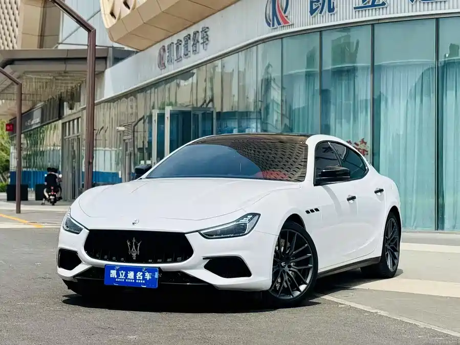 Maserati Ghibli