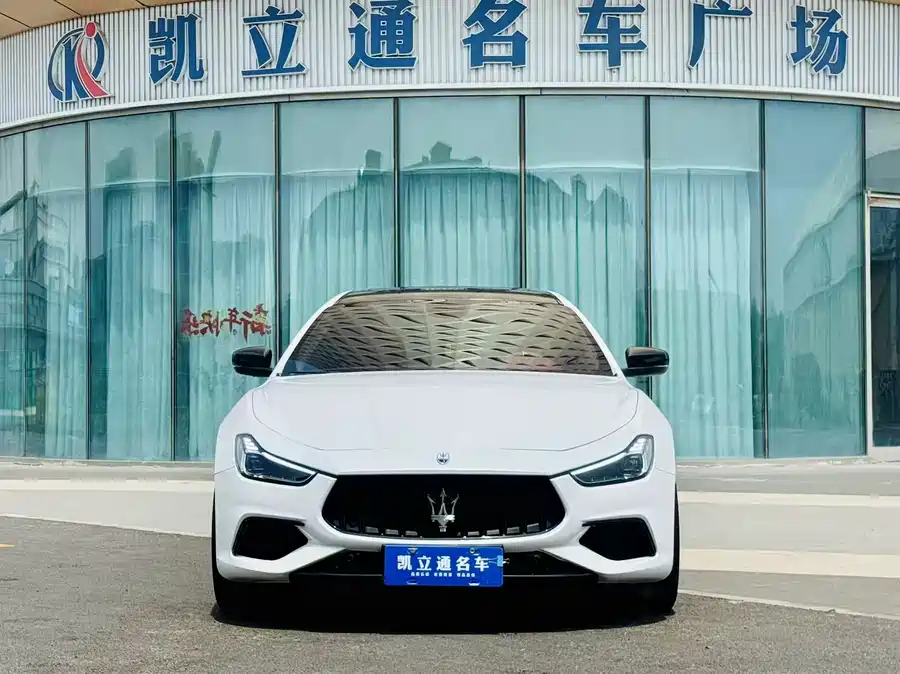 Maserati Ghibli