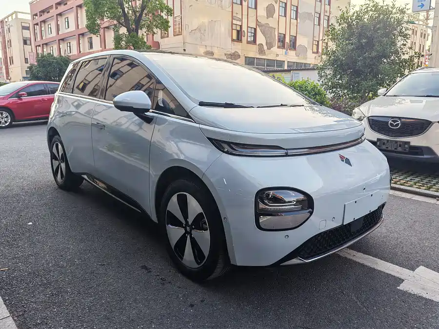 Baojun clouds
