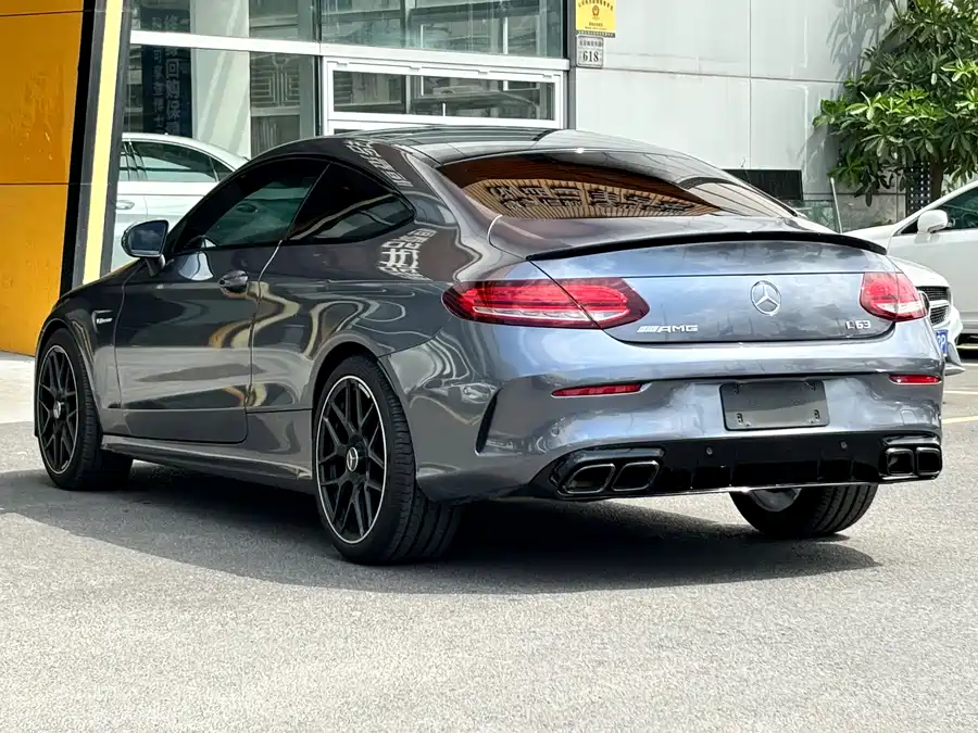 Mercedes-Benz C-Class