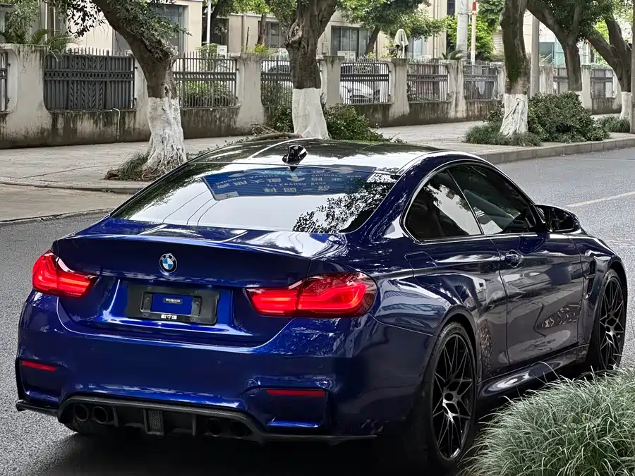 BMW M4