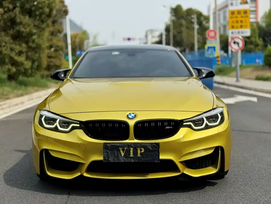 BMW M4