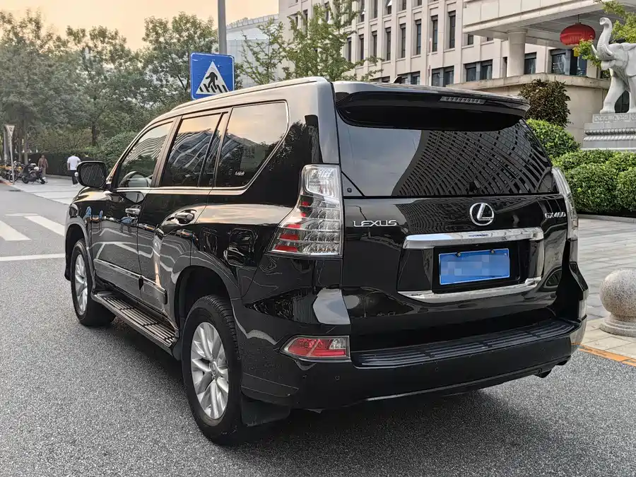 Lexus GX