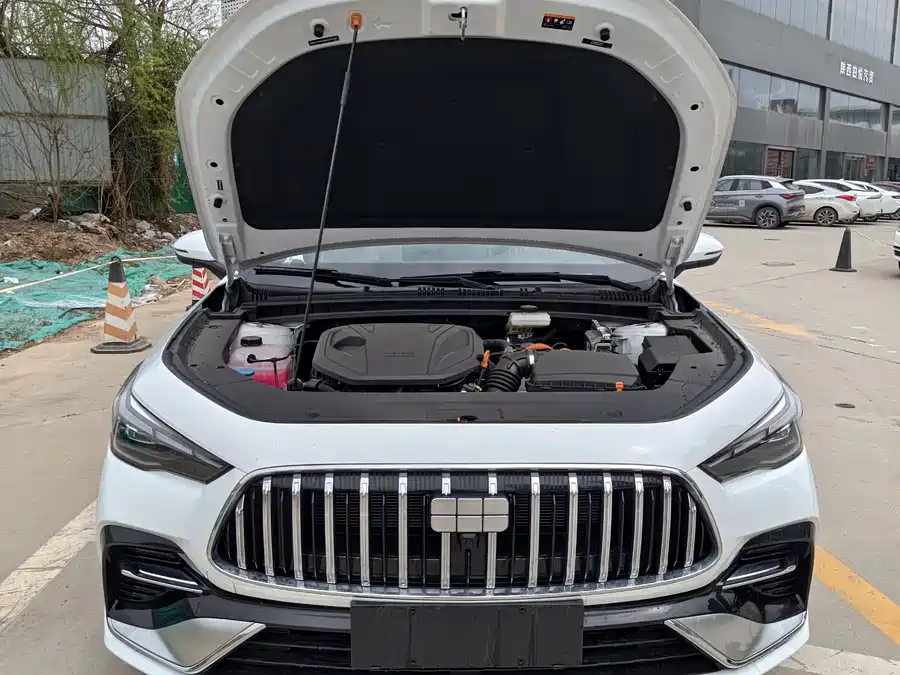 Geely Galaxy Star 6