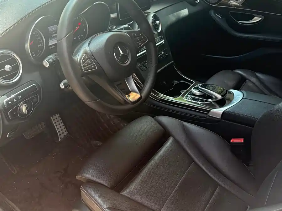 Mercedes Benz GLC