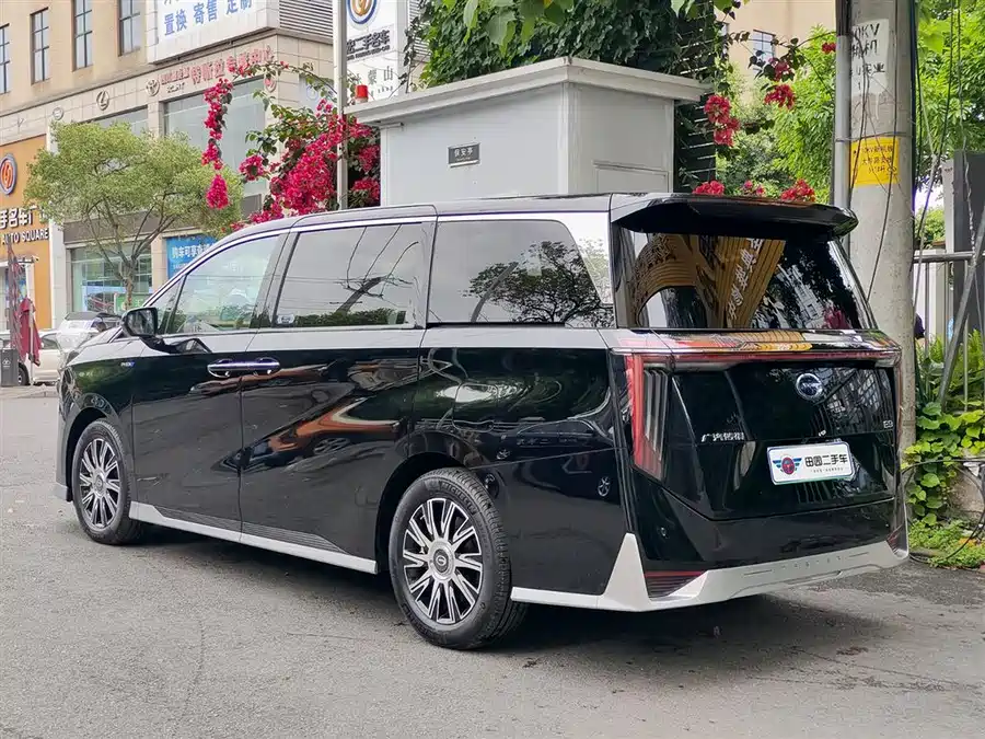 GAC Trumpchi E9