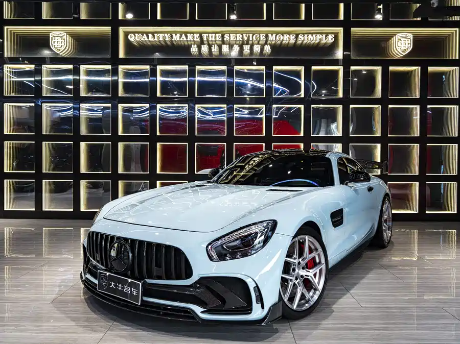 Mercedes Benz AMG GT