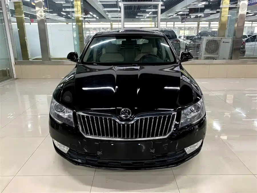 Skoda SuperB