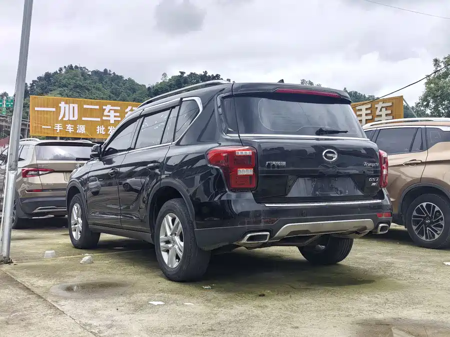 GAC Trumpchi GS7
