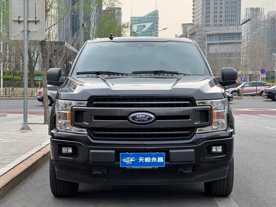 Ford F-150 Raptor