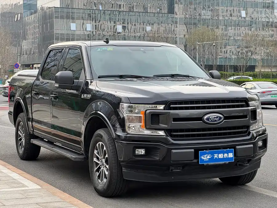 Ford F-150 Raptor