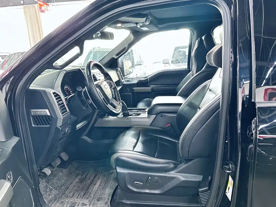 Ford F-150 Raptor