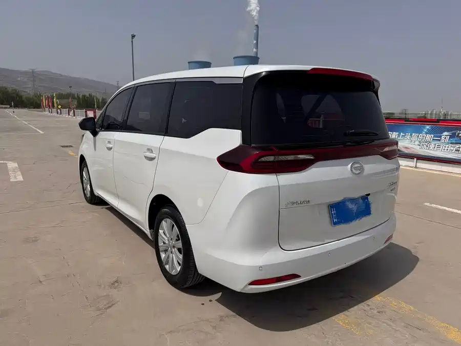 GAC Trumpchi M6