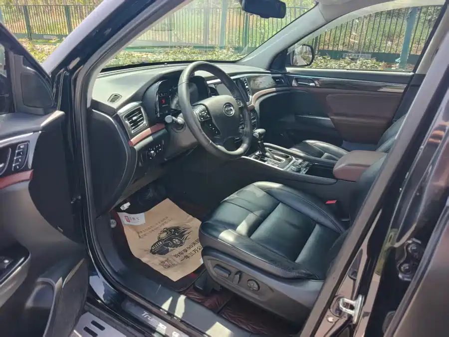 GAC Trumpchi GS8